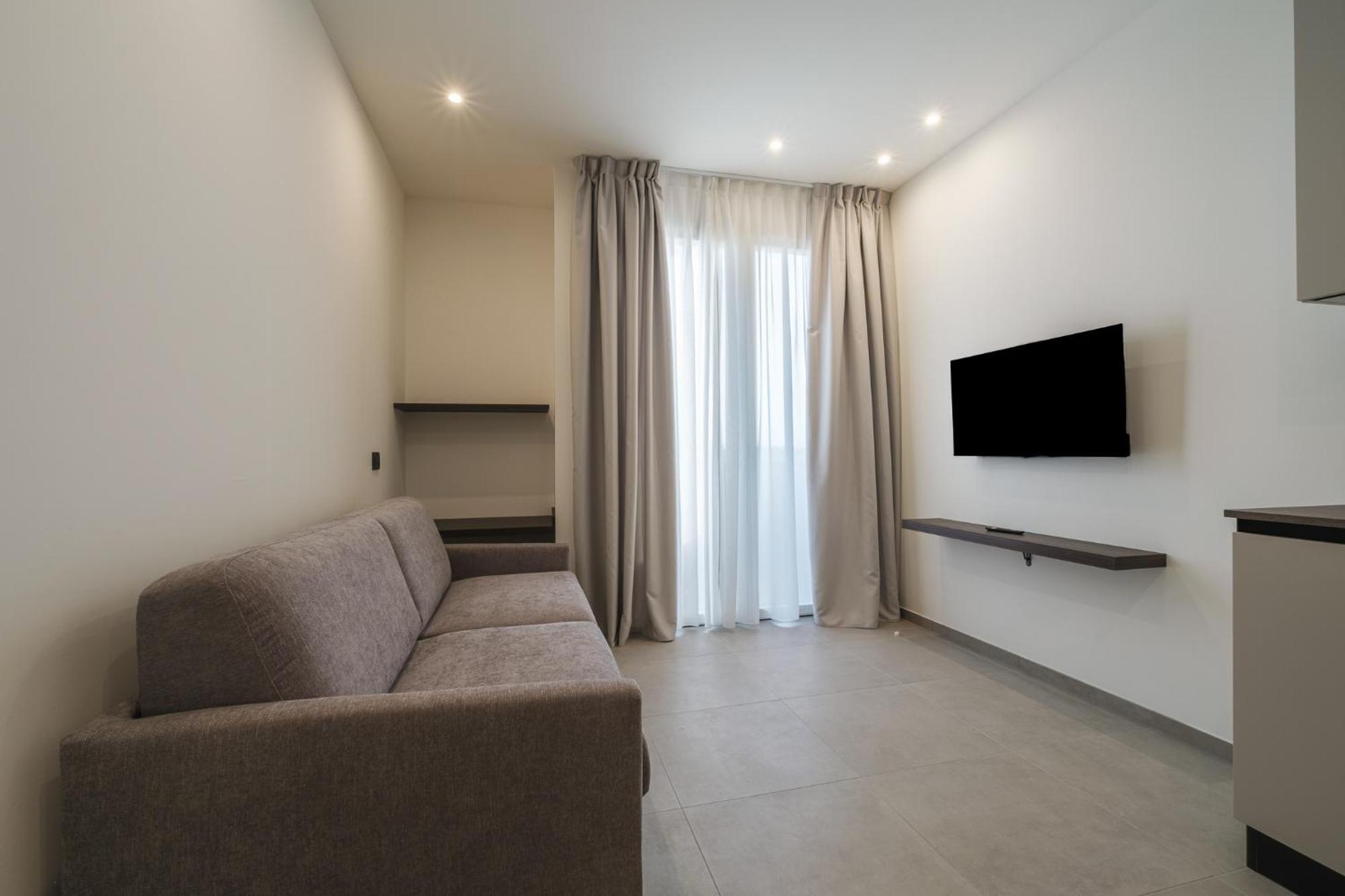 Residence Goldoni6 Suite Apartment Rímini Exterior foto