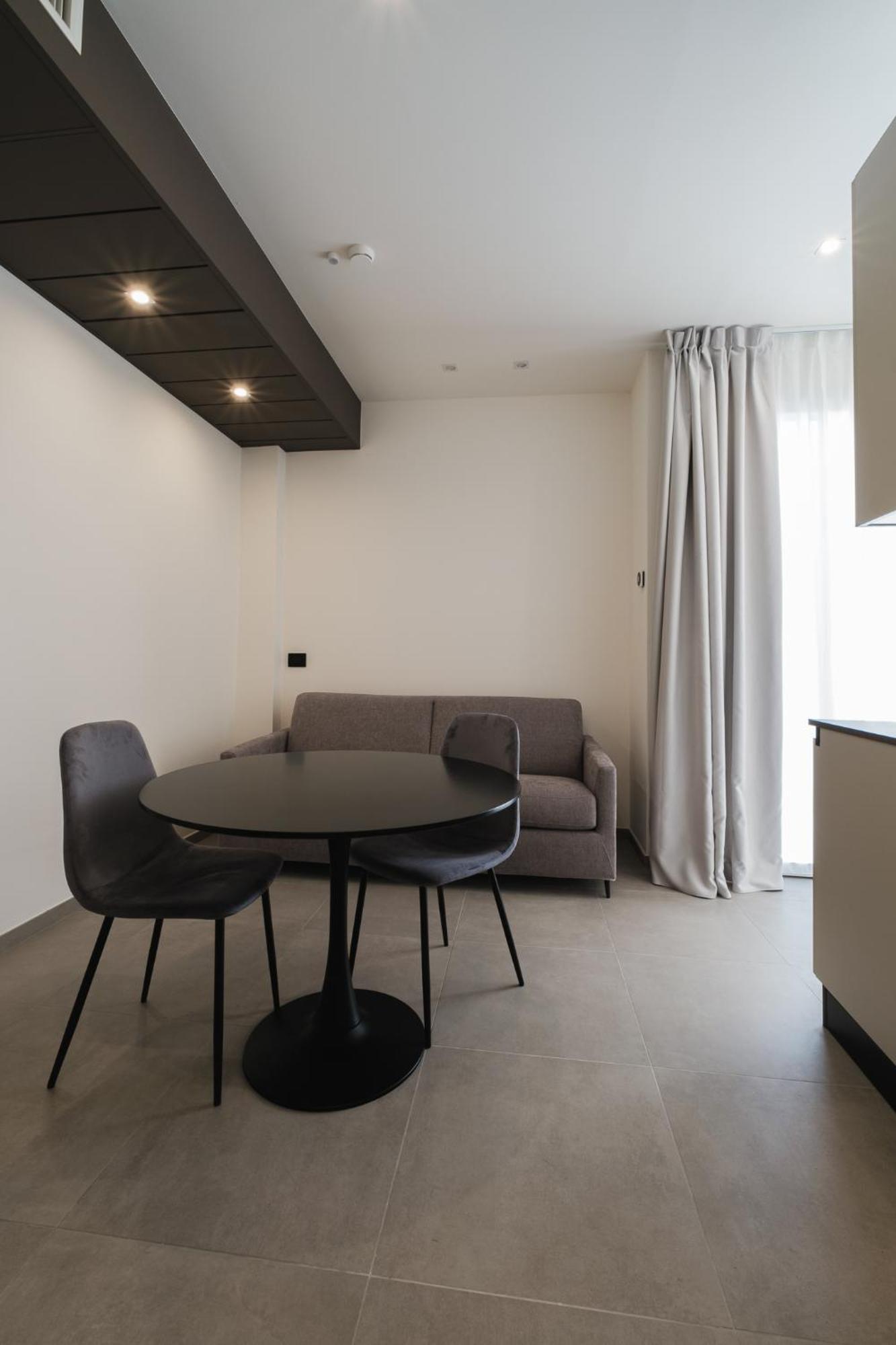 Residence Goldoni6 Suite Apartment Rímini Exterior foto