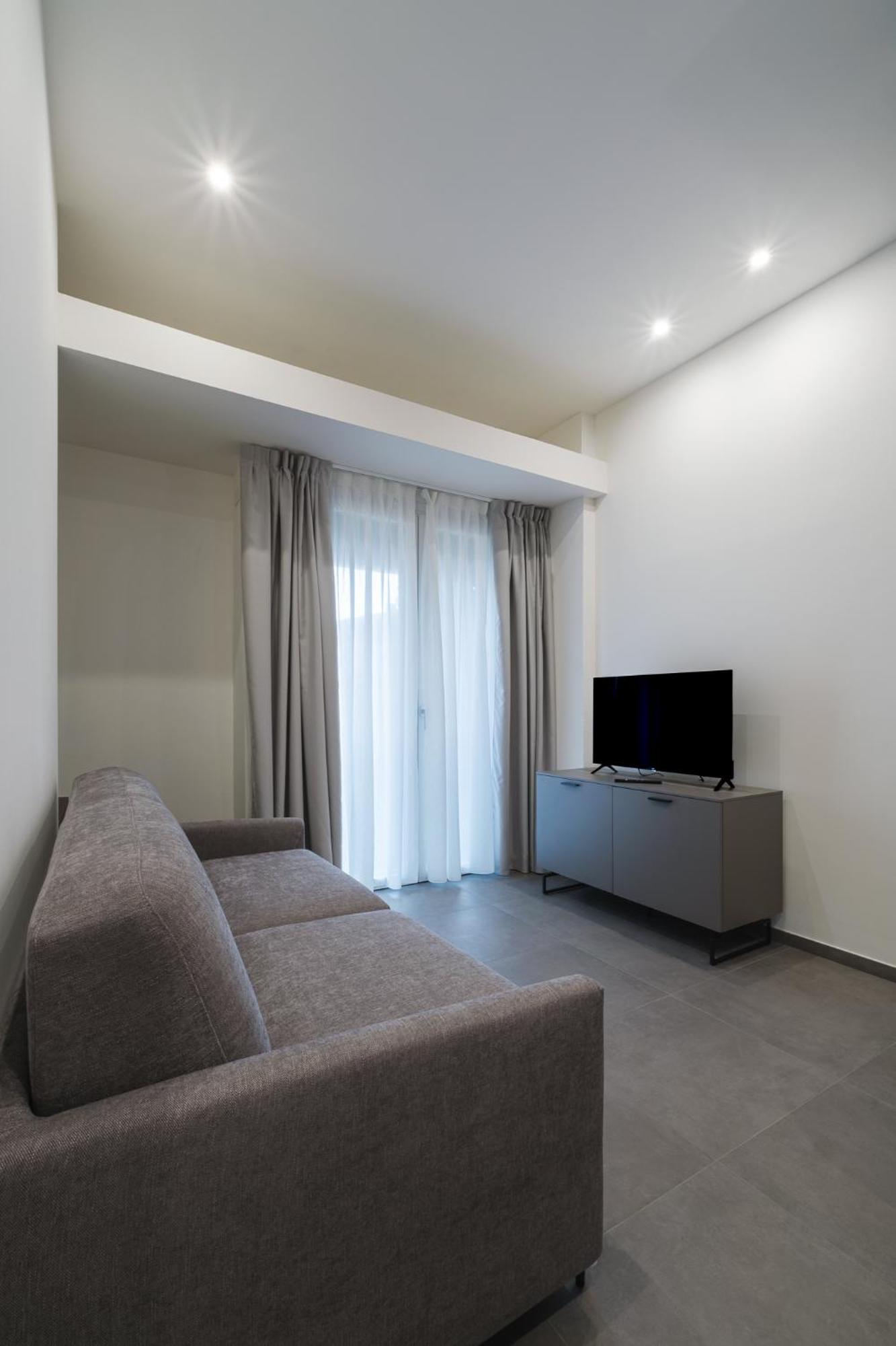 Residence Goldoni6 Suite Apartment Rímini Exterior foto